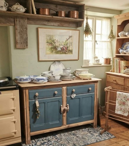 Ercol cabinet free standing - ercol,